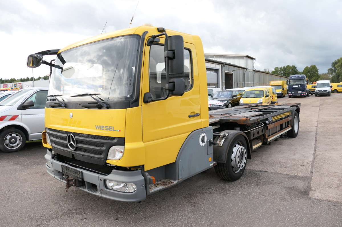 MERCEDES-BENZ KAMAG WBH 25 Wiesel Sattelkupplung Umsetzfahrz. - Konttialus/ Vaihtokuormatilat kuorma-auto: kuva MERCEDES-BENZ KAMAG WBH 25 Wiesel Sattelkupplung Umsetzfahrz. - Konttialus/ Vaihtokuormatilat kuorma-auto MERCEDES-BENZ KAMAG WBH 25 Wiesel Sattelkupplung Umsetzfahrz. - Konttialus/ Vaihtokuormatilat kuorma-auto: kuva MERCEDES-BENZ KAMAG WBH 25 Wiesel Sattelkupplung Umsetzfahrz. - Konttialus/ Vaihtokuormatilat kuorma-auto