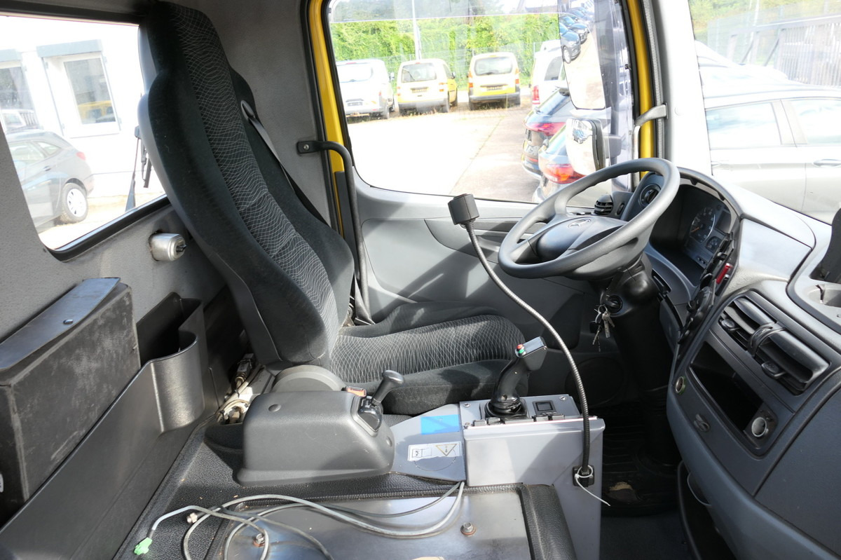 Leasing MERCEDES-BENZ KAMAG WBH 25 Wiesel Terberg Umsetzfahrz. Sattelk MERCEDES-BENZ KAMAG WBH 25 Wiesel Terberg Umsetzfahrz. Sattelk: kuva Leasing MERCEDES-BENZ KAMAG WBH 25 Wiesel Terberg Umsetzfahrz. Sattelk MERCEDES-BENZ KAMAG WBH 25 Wiesel Terberg Umsetzfahrz. Sattelk