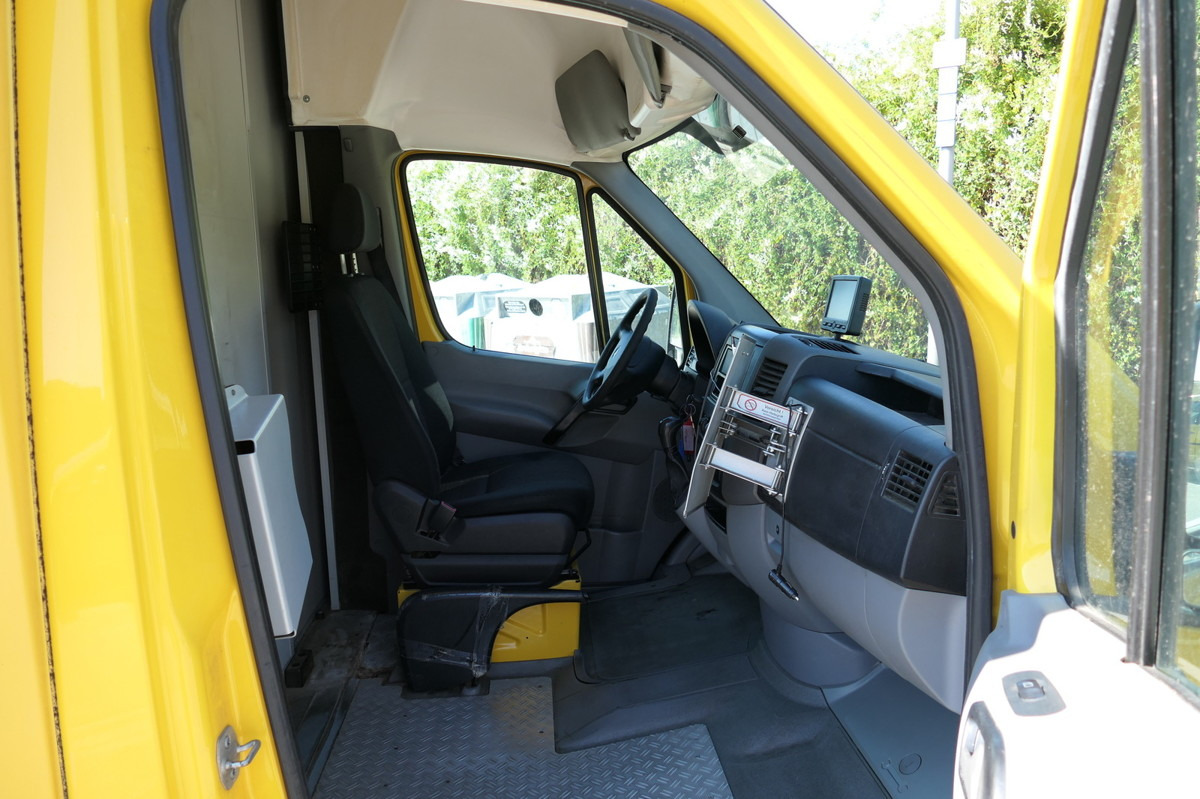 Jakeluauto MERCEDES-BENZ SPRINTER 310 CDI MAXI EURO-5 KOFFER REGALE KAMER: kuva Jakeluauto MERCEDES-BENZ SPRINTER 310 CDI MAXI EURO-5 KOFFER REGALE KAMER