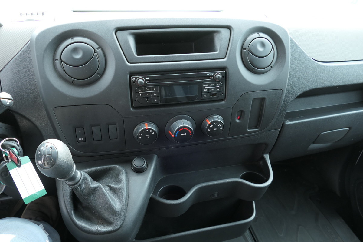 Pakettiauto RENAULT Master 130 dCi L3H2 Euro6 KLIMA COC Regal: kuva Pakettiauto RENAULT Master 130 dCi L3H2 Euro6 KLIMA COC Regal
