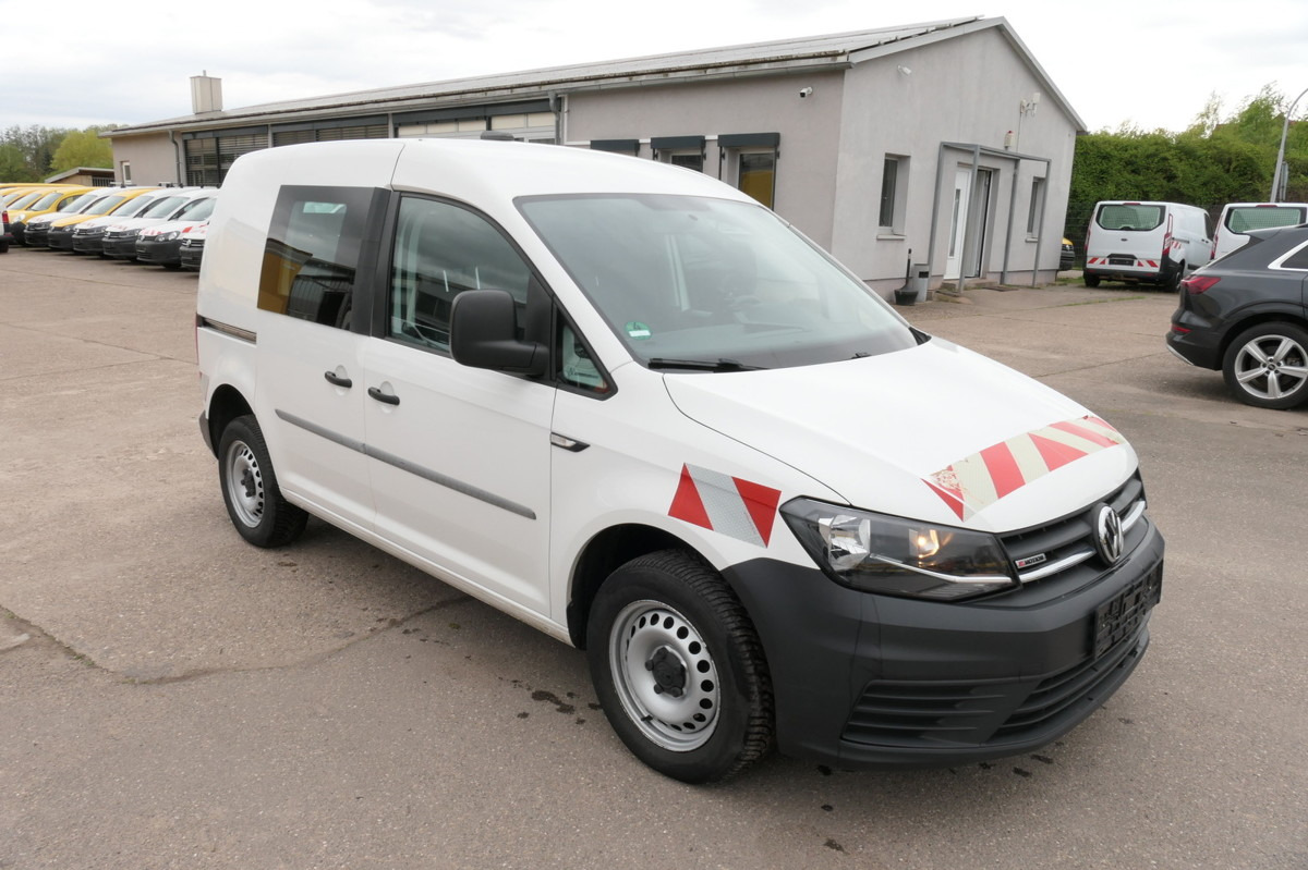 VW Caddy 2.0 TDI 4Motion Klima Werkstatteinbauten T - Pieni pakettiauto: kuva VW Caddy 2.0 TDI 4Motion Klima Werkstatteinbauten T - Pieni pakettiauto VW Caddy 2.0 TDI 4Motion Klima Werkstatteinbauten T - Pieni pakettiauto: kuva VW Caddy 2.0 TDI 4Motion Klima Werkstatteinbauten T - Pieni pakettiauto