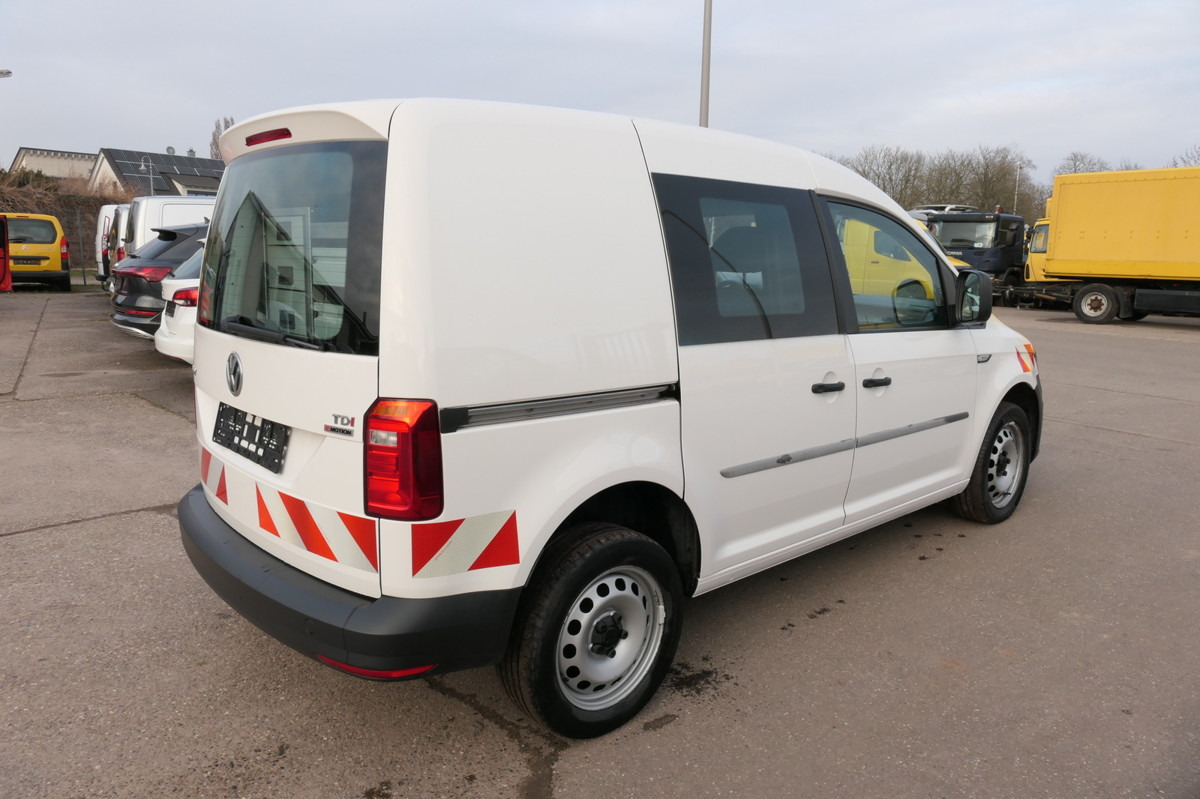 VW Caddy 2.0 TDI 4Motion Klima Werkstatteinbauten T - Pieni pakettiauto: kuva VW Caddy 2.0 TDI 4Motion Klima Werkstatteinbauten T - Pieni pakettiauto VW Caddy 2.0 TDI 4Motion Klima Werkstatteinbauten T - Pieni pakettiauto: kuva VW Caddy 2.0 TDI 4Motion Klima Werkstatteinbauten T - Pieni pakettiauto