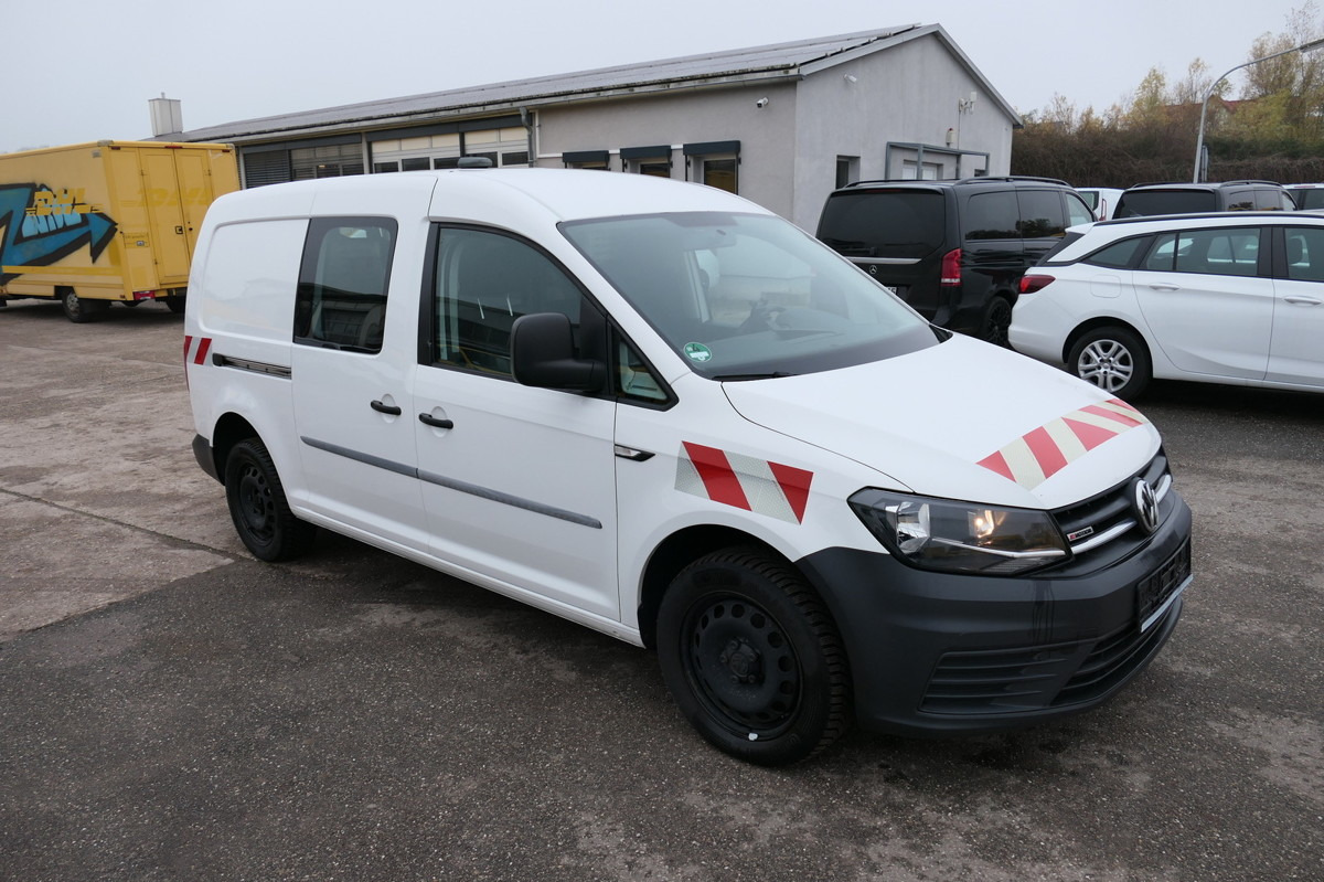 VW Caddy Maxi 2.0 TDI 4Motion 2-Sitzer Klima Tempom - Pakettiauto: kuva VW Caddy Maxi 2.0 TDI 4Motion 2-Sitzer Klima Tempom - Pakettiauto VW Caddy Maxi 2.0 TDI 4Motion 2-Sitzer Klima Tempom - Pakettiauto: kuva VW Caddy Maxi 2.0 TDI 4Motion 2-Sitzer Klima Tempom - Pakettiauto