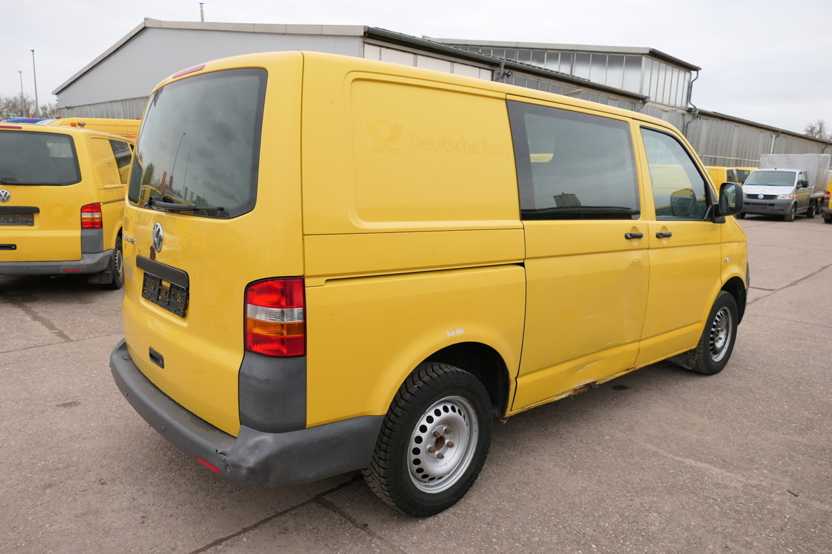 VW T5 Transporter 1.9 TDI 2-Sitzer PARKTRONIK 2xSCH - Pieni pakettiauto: kuva VW T5 Transporter 1.9 TDI 2-Sitzer PARKTRONIK 2xSCH - Pieni pakettiauto VW T5 Transporter 1.9 TDI 2-Sitzer PARKTRONIK 2xSCH - Pieni pakettiauto: kuva VW T5 Transporter 1.9 TDI 2-Sitzer PARKTRONIK 2xSCH - Pieni pakettiauto