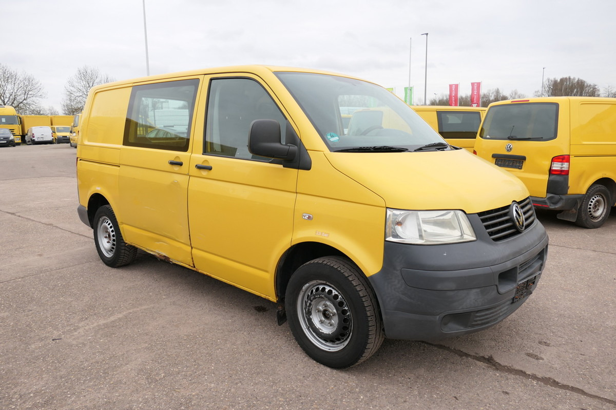 VW T5 Transporter 1.9 TDI 2-Sitzer PARKTRONIK 2xSCH - Pieni pakettiauto: kuva VW T5 Transporter 1.9 TDI 2-Sitzer PARKTRONIK 2xSCH - Pieni pakettiauto VW T5 Transporter 1.9 TDI 2-Sitzer PARKTRONIK 2xSCH - Pieni pakettiauto: kuva VW T5 Transporter 1.9 TDI 2-Sitzer PARKTRONIK 2xSCH - Pieni pakettiauto