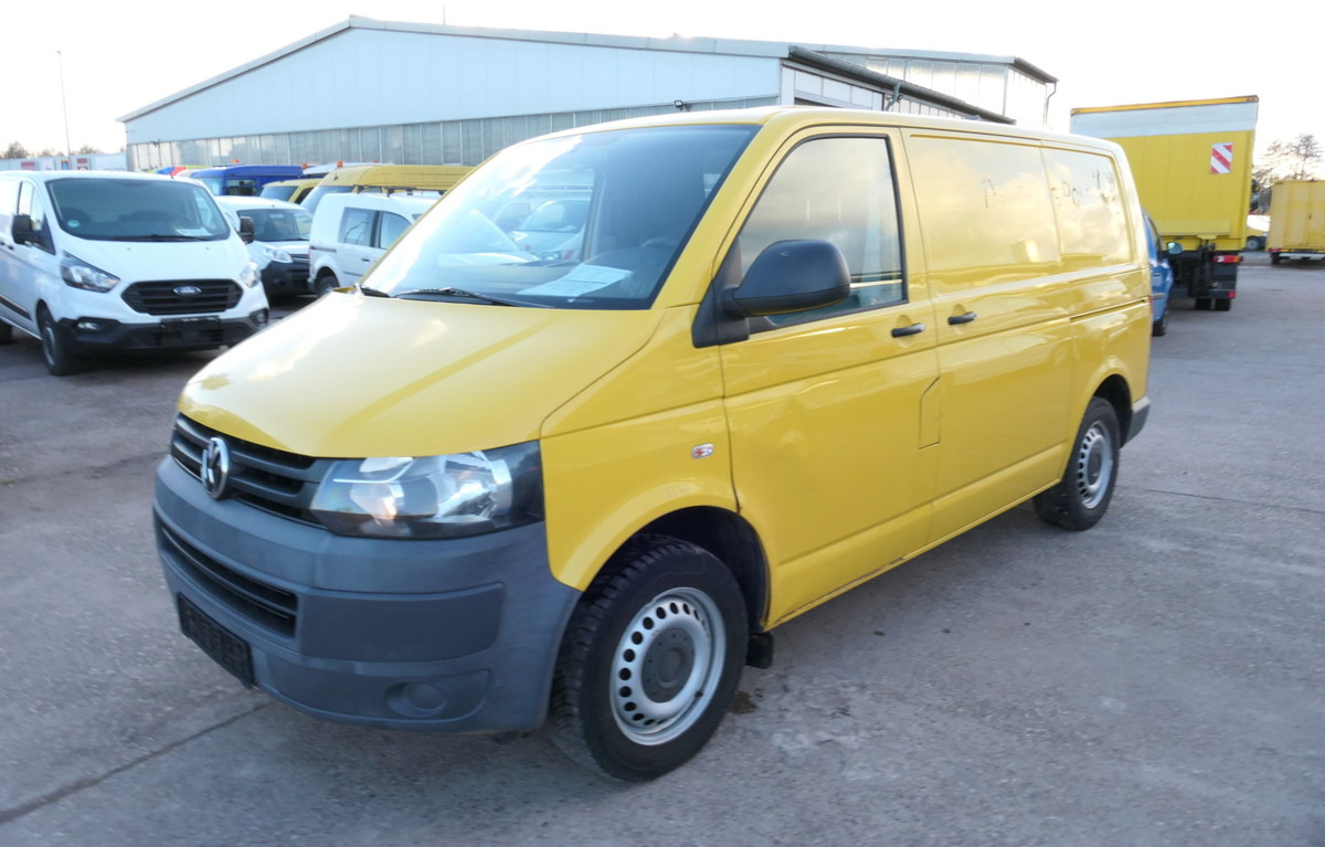 VW T5 Transporter 1.9 TDI PARKTRONIK 2xSCHIEBETÜR - Pieni pakettiauto: kuva VW T5 Transporter 1.9 TDI PARKTRONIK 2xSCHIEBETÜR - Pieni pakettiauto VW T5 Transporter 1.9 TDI PARKTRONIK 2xSCHIEBETÜR - Pieni pakettiauto: kuva VW T5 Transporter 1.9 TDI PARKTRONIK 2xSCHIEBETÜR - Pieni pakettiauto