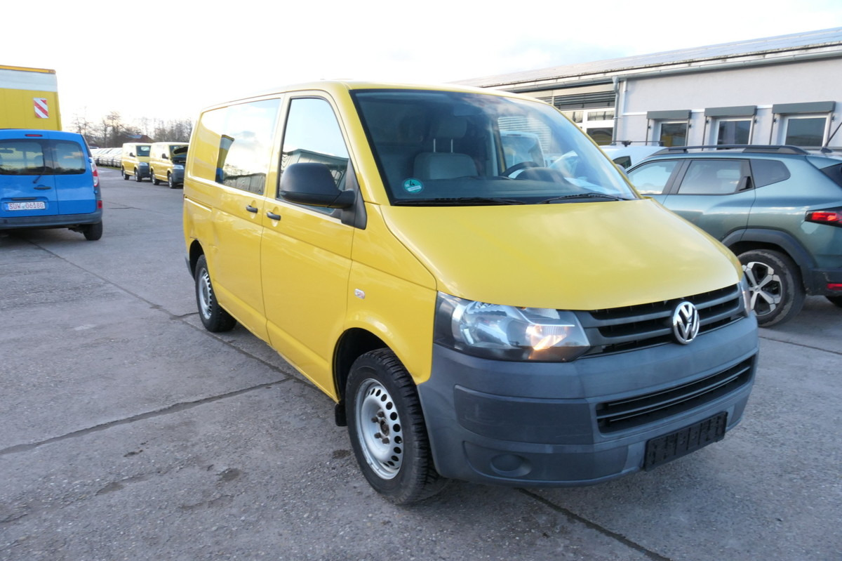 VW T5 Transporter 1.9 TDI PARKTRONIK 2xSCHIEBETÜR - Pieni pakettiauto: kuva VW T5 Transporter 1.9 TDI PARKTRONIK 2xSCHIEBETÜR - Pieni pakettiauto VW T5 Transporter 1.9 TDI PARKTRONIK 2xSCHIEBETÜR - Pieni pakettiauto: kuva VW T5 Transporter 1.9 TDI PARKTRONIK 2xSCHIEBETÜR - Pieni pakettiauto