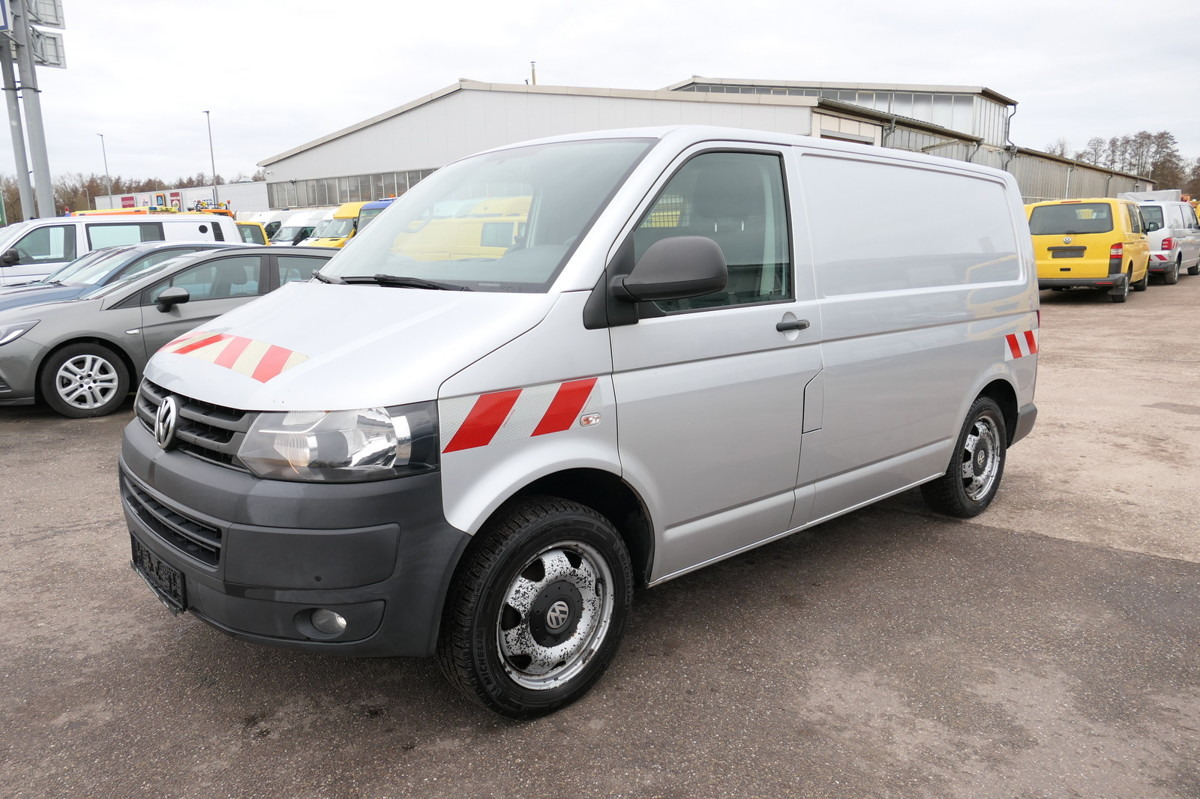 VW T5 Transporter 2.0 TDI 2Sitzer 4Motion AHK KLIMA - Pieni pakettiauto: kuva VW T5 Transporter 2.0 TDI 2Sitzer 4Motion AHK KLIMA - Pieni pakettiauto VW T5 Transporter 2.0 TDI 2Sitzer 4Motion AHK KLIMA - Pieni pakettiauto: kuva VW T5 Transporter 2.0 TDI 2Sitzer 4Motion AHK KLIMA - Pieni pakettiauto