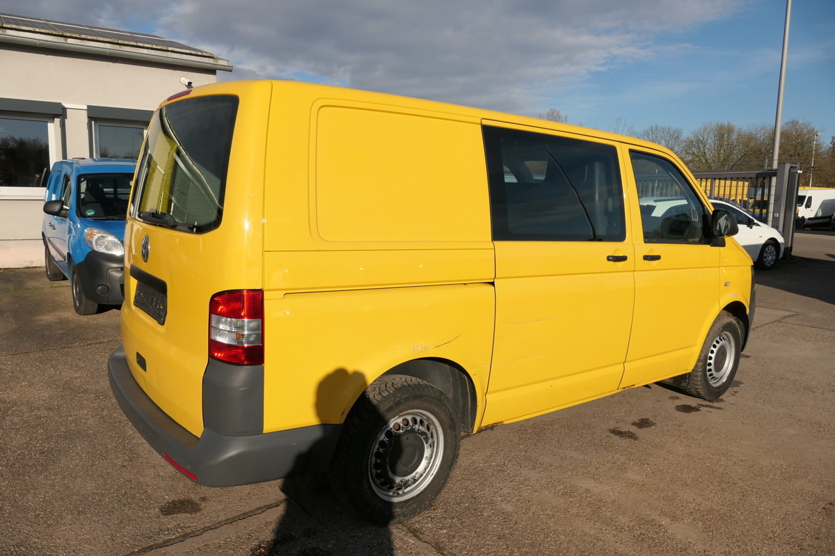 VW T5 Transporter 2.0 TDI 2xSCHIEBETÜR PARKTRONIK E - Pieni pakettiauto: kuva VW T5 Transporter 2.0 TDI 2xSCHIEBETÜR PARKTRONIK E - Pieni pakettiauto VW T5 Transporter 2.0 TDI 2xSCHIEBETÜR PARKTRONIK E - Pieni pakettiauto: kuva VW T5 Transporter 2.0 TDI 2xSCHIEBETÜR PARKTRONIK E - Pieni pakettiauto