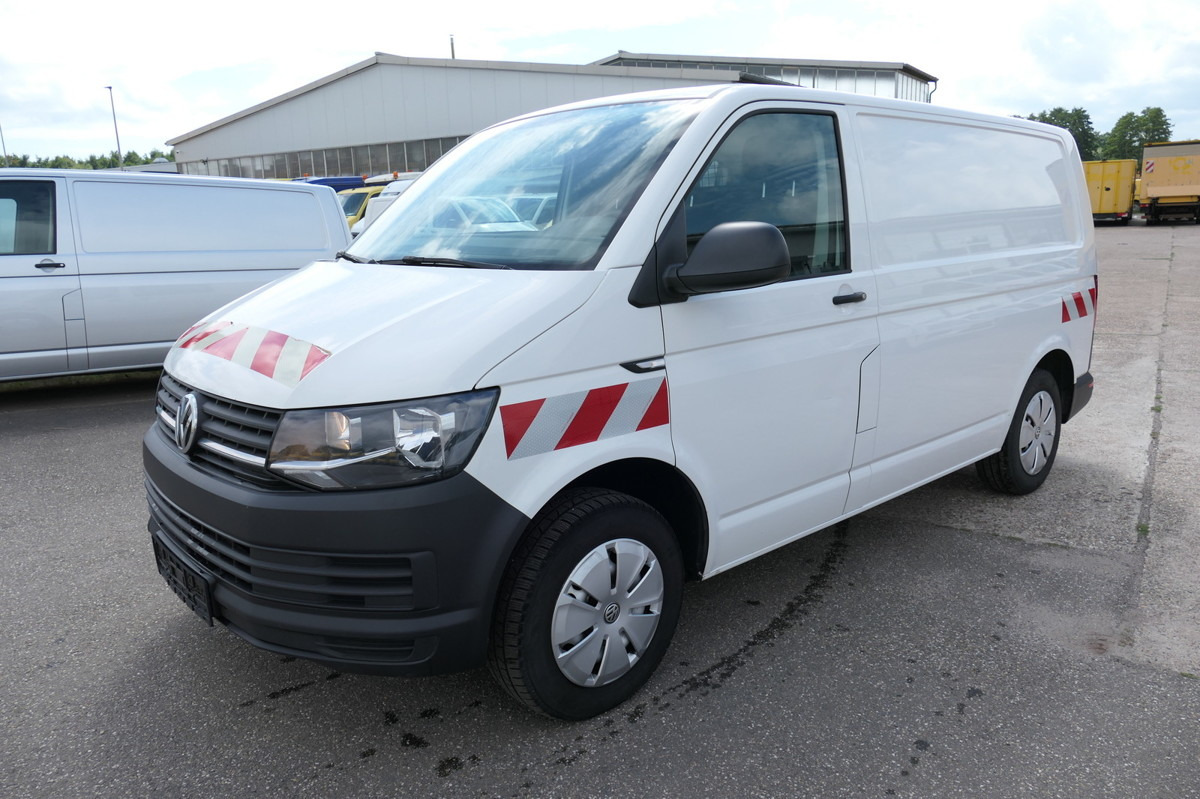 VW T6 Transporter 2.0 TDI 4Motion 3Sitzer KLIMA AHK - Pieni pakettiauto: kuva VW T6 Transporter 2.0 TDI 4Motion 3Sitzer KLIMA AHK - Pieni pakettiauto VW T6 Transporter 2.0 TDI 4Motion 3Sitzer KLIMA AHK - Pieni pakettiauto: kuva VW T6 Transporter 2.0 TDI 4Motion 3Sitzer KLIMA AHK - Pieni pakettiauto