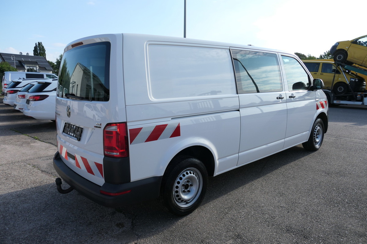 VW T6 Transporter 2.0 TDI lang 4Motion KLIMA AHK We - Pieni pakettiauto: kuva VW T6 Transporter 2.0 TDI lang 4Motion KLIMA AHK We - Pieni pakettiauto VW T6 Transporter 2.0 TDI lang 4Motion KLIMA AHK We - Pieni pakettiauto: kuva VW T6 Transporter 2.0 TDI lang 4Motion KLIMA AHK We - Pieni pakettiauto
