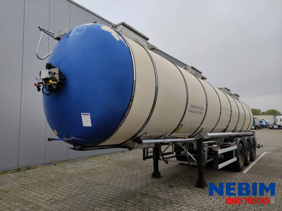 Feldbinder TSA 33.3-3 Unibloc pump electr - 3 comp. 8.000 / 2 2.500 / 3.000 Ltr. - Säiliöpuoliperävaunu: kuva Feldbinder TSA 33.3-3 Unibloc pump electr - 3 comp. 8.000 / 2 2.500 / 3.000 Ltr. - Säiliöpuoliperävaunu Feldbinder TSA 33.3-3 Unibloc pump electr - 3 comp. 8.000 / 2 2.500 / 3.000 Ltr. - Säiliöpuoliperävaunu: kuva Feldbinder TSA 33.3-3 Unibloc pump electr - 3 comp. 8.000 / 2 2.500 / 3.000 Ltr. - Säiliöpuoliperävaunu