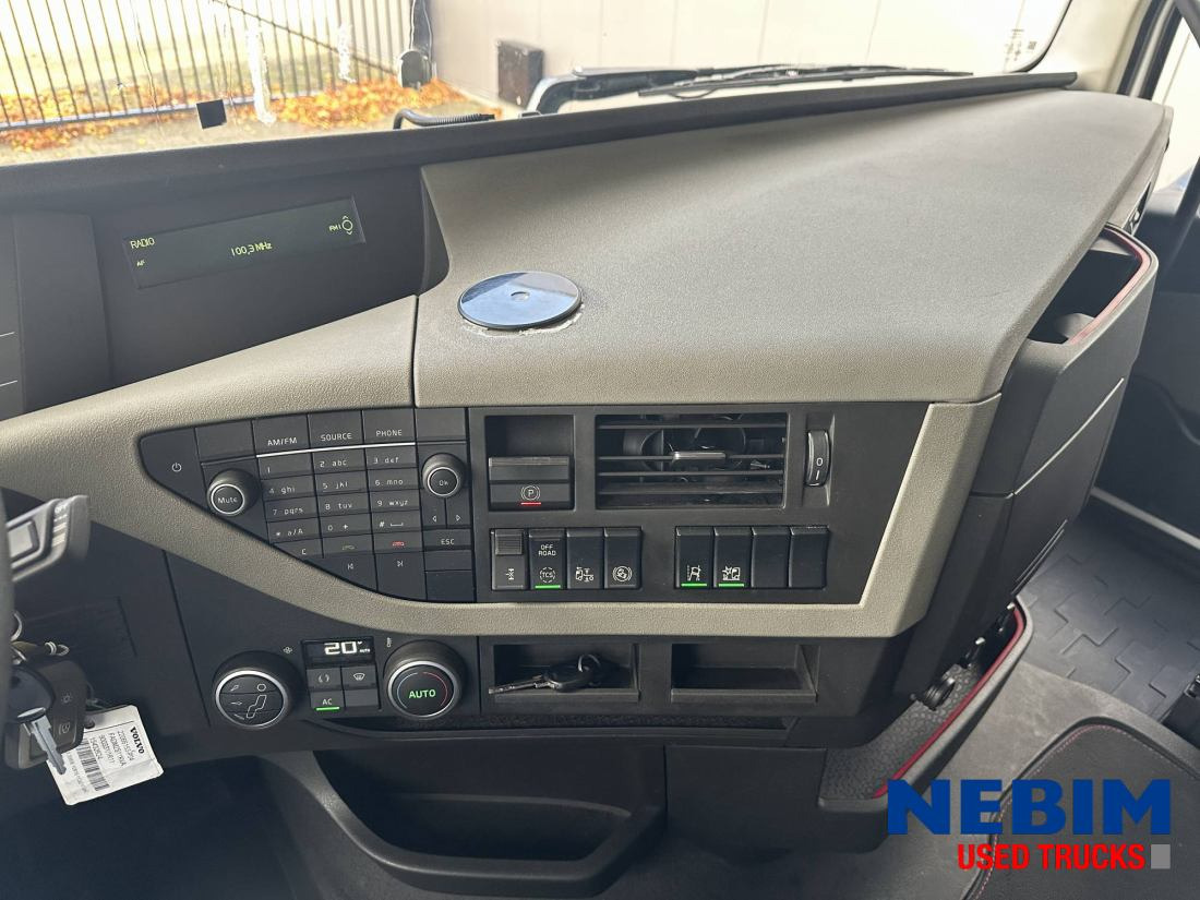 Volvo FH 420 4X2 - 587.750km - Vetopöytäauto: kuva Volvo FH 420 4X2 - 587.750km - Vetopöytäauto Volvo FH 420 4X2 - 587.750km - Vetopöytäauto: kuva Volvo FH 420 4X2 - 587.750km - Vetopöytäauto