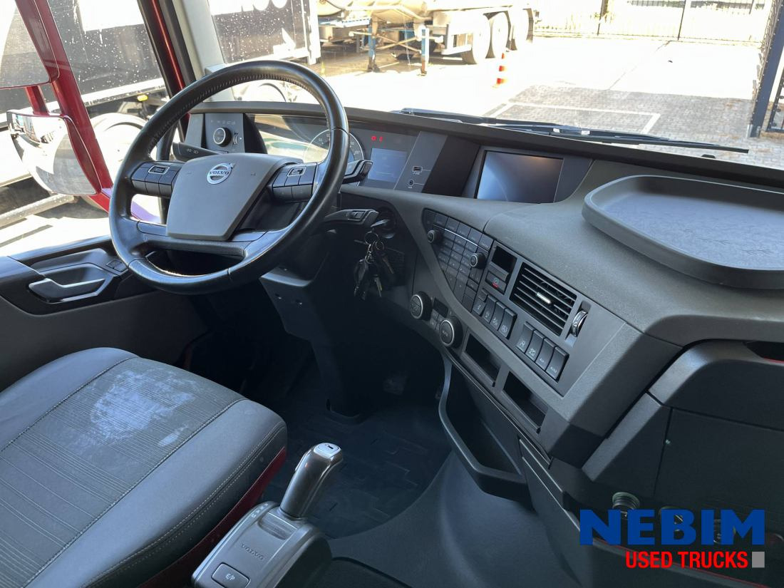 Volvo FH 460 4x2 LNG - MA - Chassis Code - Vetopöytäauto: kuva Volvo FH 460 4x2 LNG - MA - Chassis Code - Vetopöytäauto Volvo FH 460 4x2 LNG - MA - Chassis Code - Vetopöytäauto: kuva Volvo FH 460 4x2 LNG - MA - Chassis Code - Vetopöytäauto