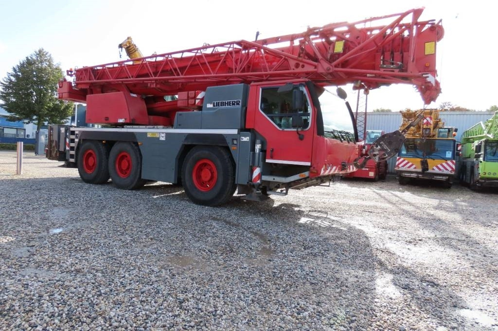 Liebherr LTM 1055-3.2 - Kaikki maastonosturi: kuva Liebherr LTM 1055-3.2 - Kaikki maastonosturi Liebherr LTM 1055-3.2 - Kaikki maastonosturi: kuva Liebherr LTM 1055-3.2 - Kaikki maastonosturi
