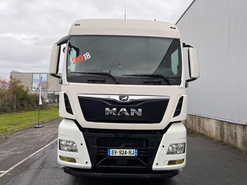 MAN TGX 18.500 - Vetopöytäauto: kuva MAN TGX 18.500 - Vetopöytäauto MAN TGX 18.500 - Vetopöytäauto: kuva MAN TGX 18.500 - Vetopöytäauto