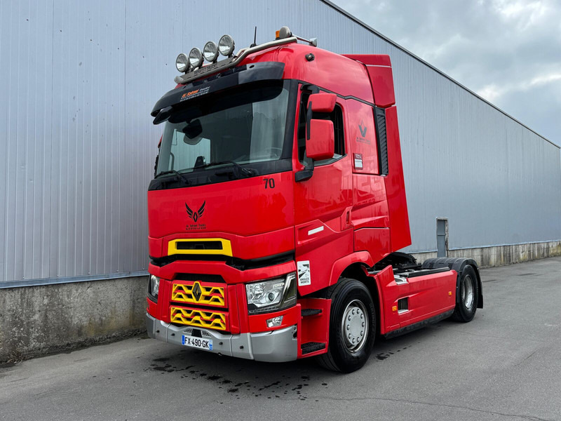 Renault T520 - Vetopöytäauto: kuva Renault T520 - Vetopöytäauto Renault T520 - Vetopöytäauto: kuva Renault T520 - Vetopöytäauto
