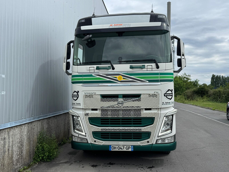 Volvo FH 500 - Vetopöytäauto: kuva Volvo FH 500 - Vetopöytäauto Volvo FH 500 - Vetopöytäauto: kuva Volvo FH 500 - Vetopöytäauto