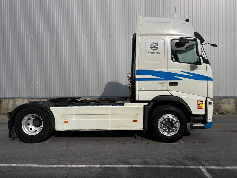 Volvo FH13 460 - Vetopöytäauto: kuva Volvo FH13 460 - Vetopöytäauto Volvo FH13 460 - Vetopöytäauto: kuva Volvo FH13 460 - Vetopöytäauto