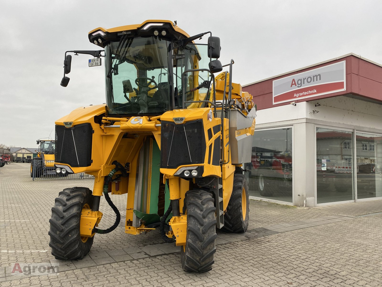 Gregoire GL 8.6 - Viinin korjuukone: kuva Gregoire GL 8.6 - Viinin korjuukone Gregoire GL 8.6 - Viinin korjuukone: kuva Gregoire GL 8.6 - Viinin korjuukone
