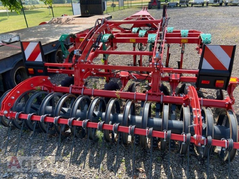 Kverneland Enduro 3000 - Kultivaattori: kuva Kverneland Enduro 3000 - Kultivaattori Kverneland Enduro 3000 - Kultivaattori: kuva Kverneland Enduro 3000 - Kultivaattori