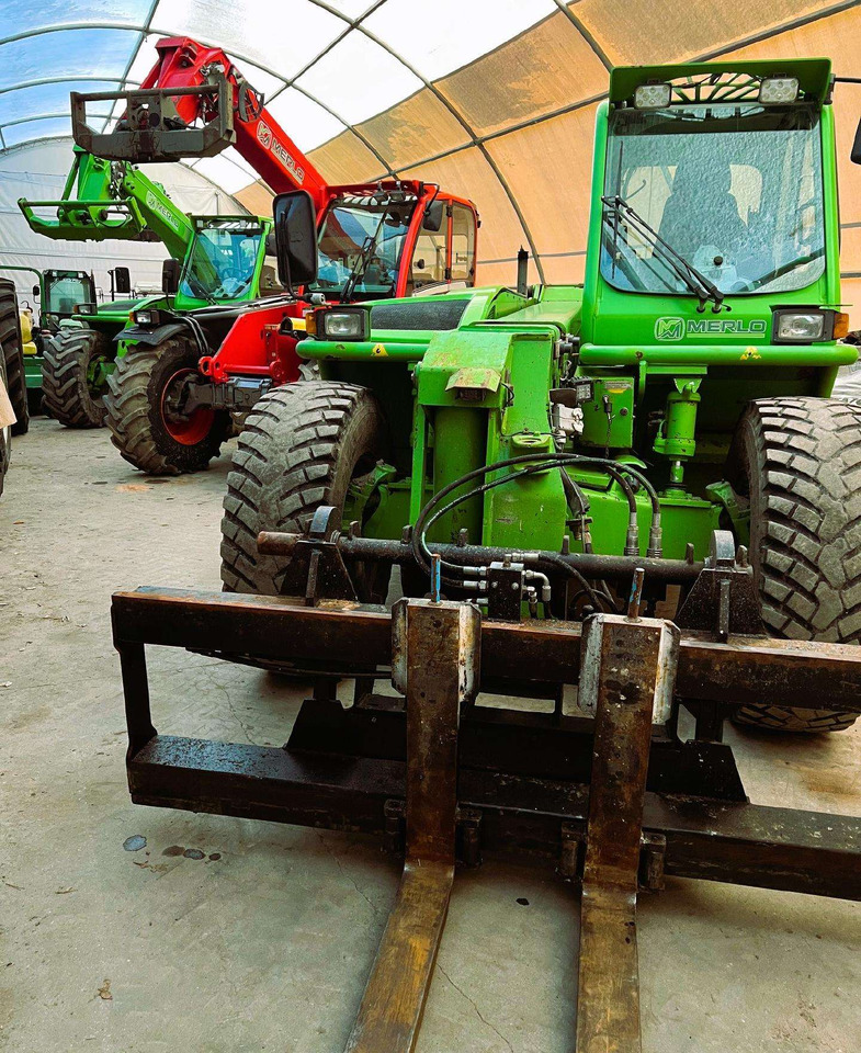 Merlo P38.10 Turbo Farmer - Kurottaja: kuva Merlo P38.10 Turbo Farmer - Kurottaja Merlo P38.10 Turbo Farmer - Kurottaja: kuva Merlo P38.10 Turbo Farmer - Kurottaja