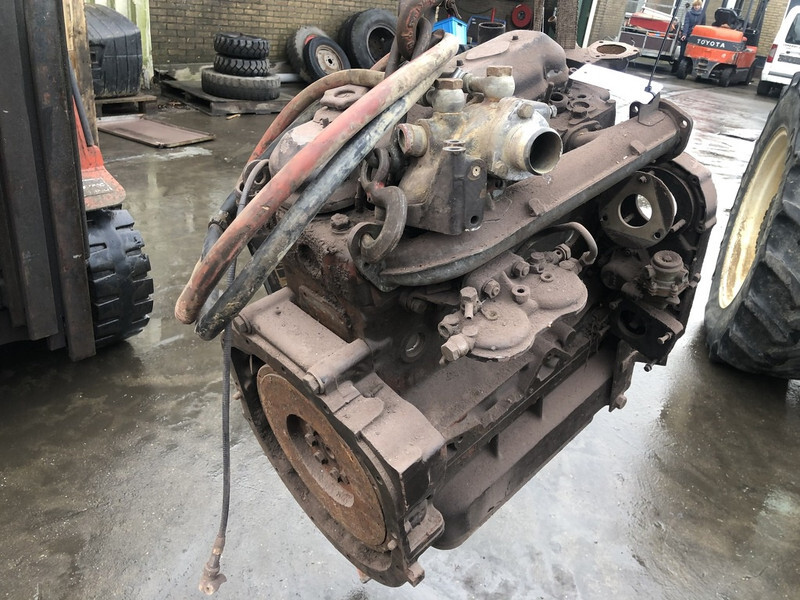 Fiat 8065.04 - Moottori: kuva Fiat 8065.04 - Moottori Fiat 8065.04 - Moottori: kuva Fiat 8065.04 - Moottori