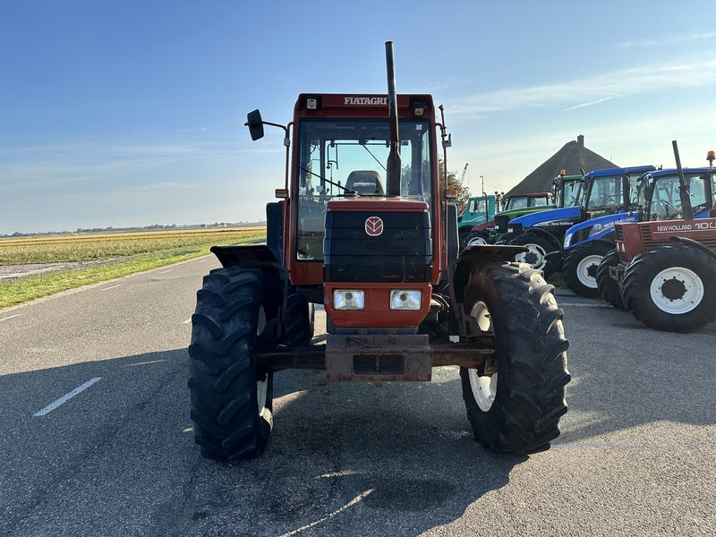 Fiat F100 - Traktori: kuva Fiat F100 - Traktori Fiat F100 - Traktori: kuva Fiat F100 - Traktori