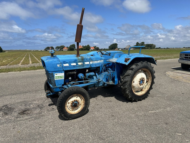 Ford 2000 - Traktori: kuva Ford 2000 - Traktori Ford 2000 - Traktori: kuva Ford 2000 - Traktori