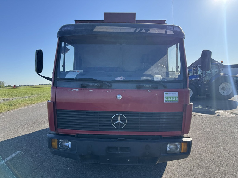 Mercedes-Benz 709 - Refrigeraattori kuorma-auto: kuva Mercedes-Benz 709 - Refrigeraattori kuorma-auto Mercedes-Benz 709 - Refrigeraattori kuorma-auto: kuva Mercedes-Benz 709 - Refrigeraattori kuorma-auto