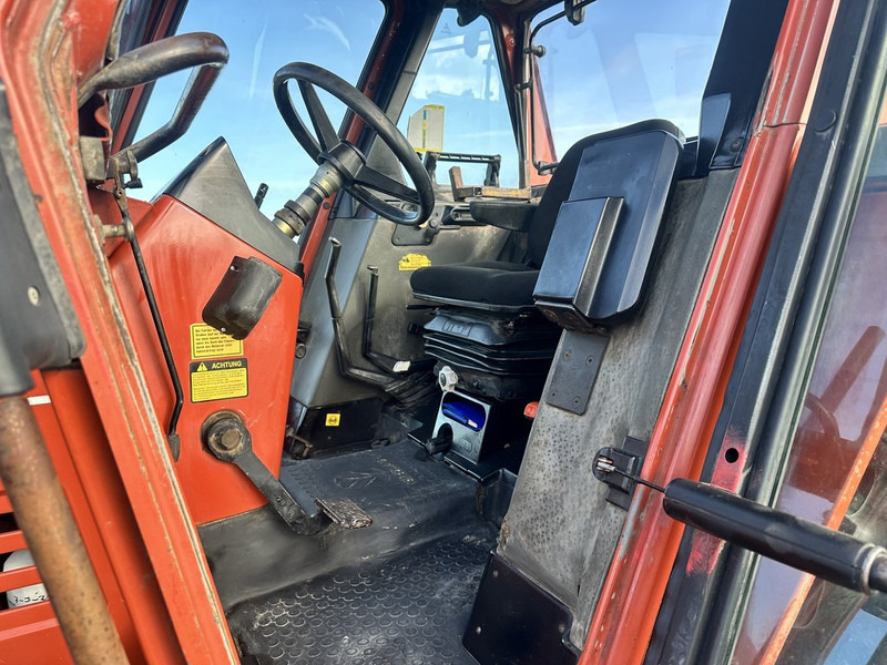 New Holland 100-90 DT - Traktori: kuva New Holland 100-90 DT - Traktori New Holland 100-90 DT - Traktori: kuva New Holland 100-90 DT - Traktori