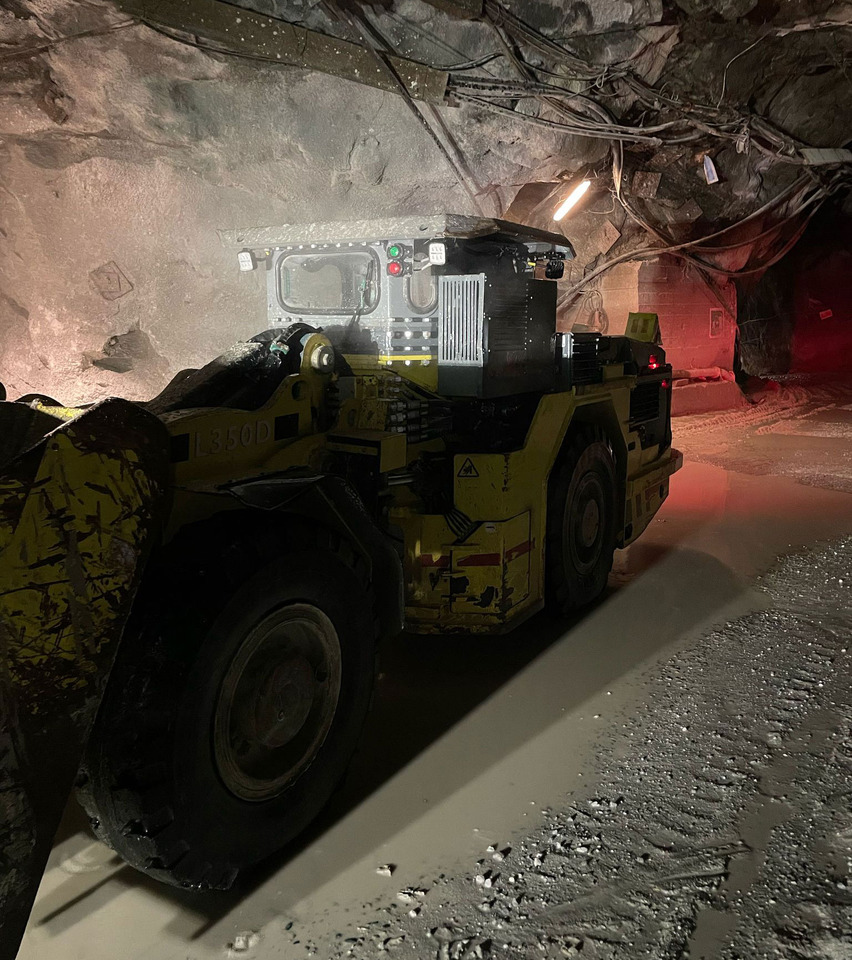 Aramine L350d - Kaivostoiminta kone: kuva Aramine L350d - Kaivostoiminta kone Aramine L350d - Kaivostoiminta kone: kuva Aramine L350d - Kaivostoiminta kone