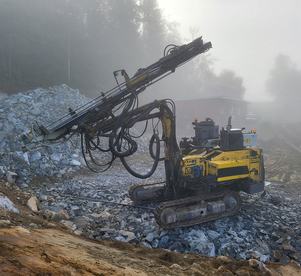 Atlas Copco ROC D3-03 - Porakone: kuva Atlas Copco ROC D3-03 - Porakone Atlas Copco ROC D3-03 - Porakone: kuva Atlas Copco ROC D3-03 - Porakone