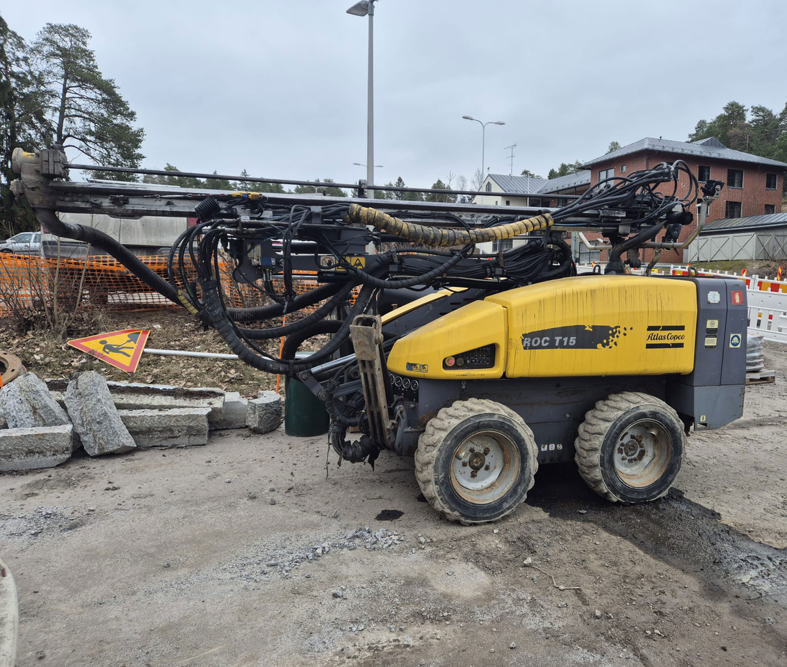 Atlas Copco ROC T15 - Porakone: kuva Atlas Copco ROC T15 - Porakone Atlas Copco ROC T15 - Porakone: kuva Atlas Copco ROC T15 - Porakone