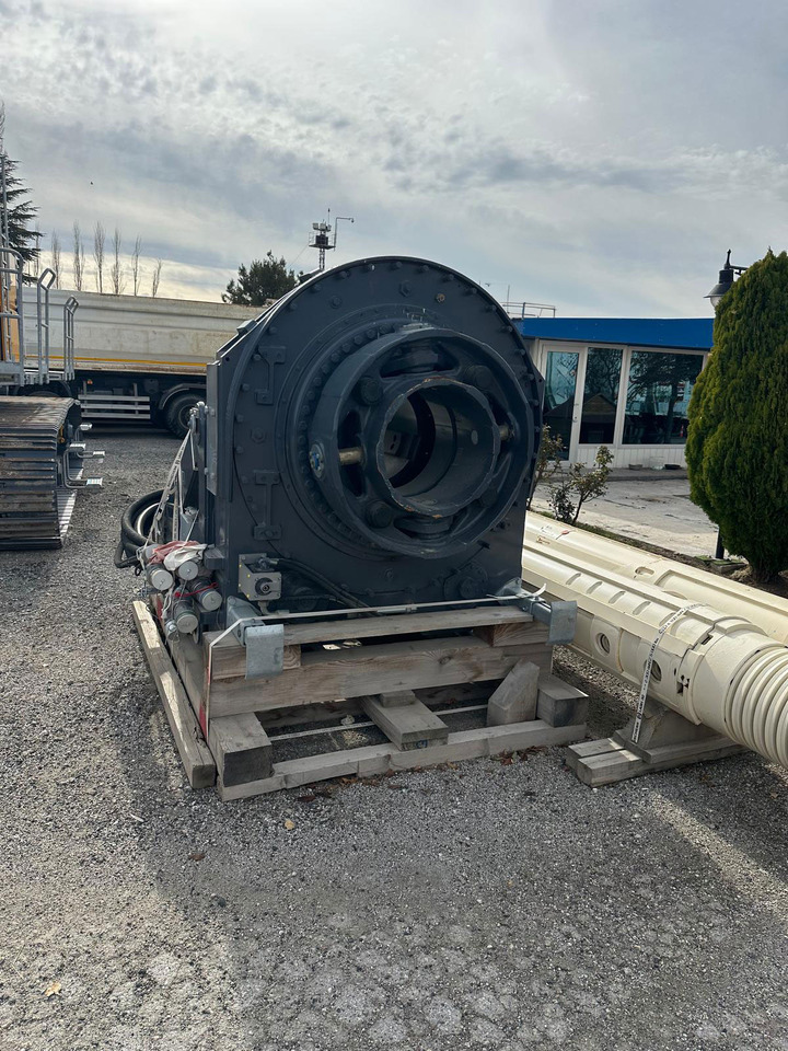 Bauer BG45V - Paalujuntta: kuva Bauer BG45V - Paalujuntta Bauer BG45V - Paalujuntta: kuva Bauer BG45V - Paalujuntta