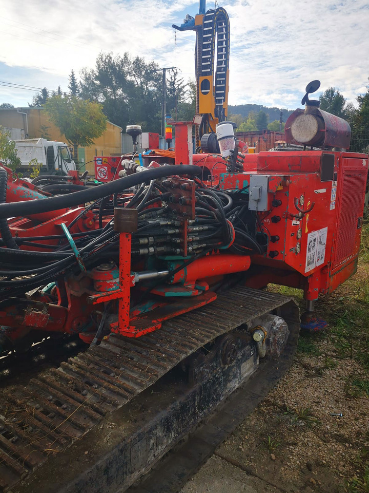 Casagrande C6 XP - Paalujuntta: kuva Casagrande C6 XP - Paalujuntta Casagrande C6 XP - Paalujuntta: kuva Casagrande C6 XP - Paalujuntta