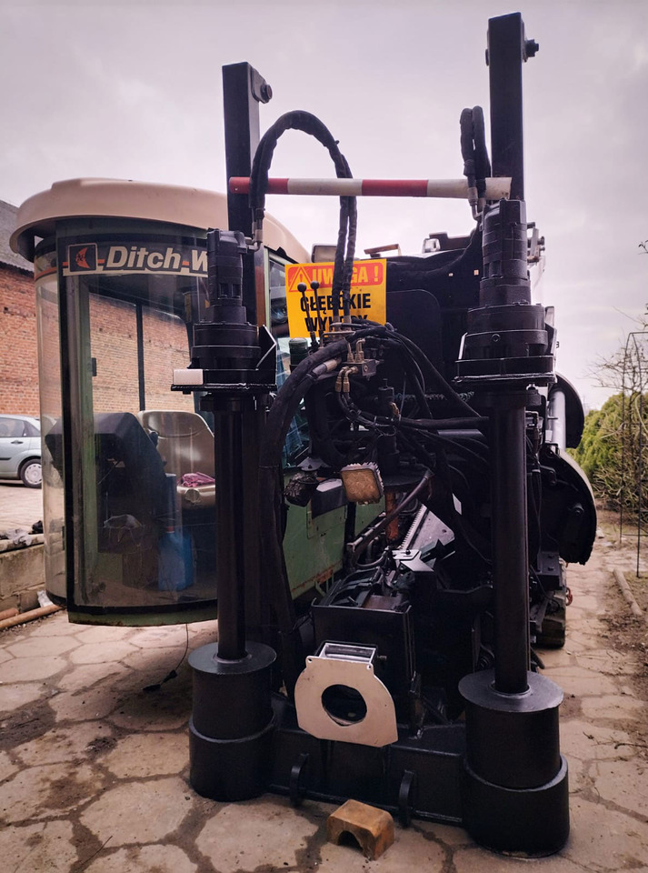 Ditch Witch JT3020 - Suuntaava porakone: kuva Ditch Witch JT3020 - Suuntaava porakone Ditch Witch JT3020 - Suuntaava porakone: kuva Ditch Witch JT3020 - Suuntaava porakone