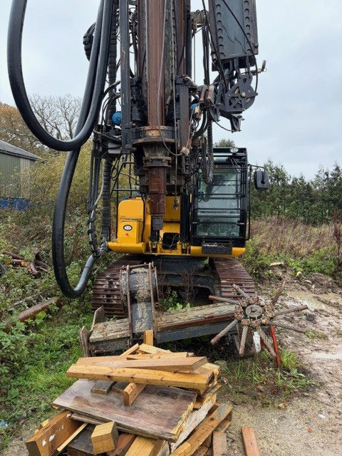 Geax EK75 - Paalujuntta: kuva Geax EK75 - Paalujuntta Geax EK75 - Paalujuntta: kuva Geax EK75 - Paalujuntta