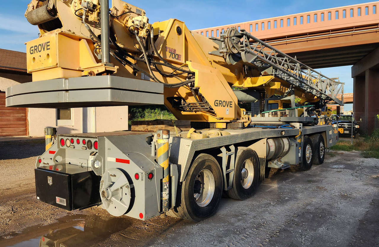 Grove TMS700E - Ajoneuvonosturi: kuva Grove TMS700E - Ajoneuvonosturi Grove TMS700E - Ajoneuvonosturi: kuva Grove TMS700E - Ajoneuvonosturi