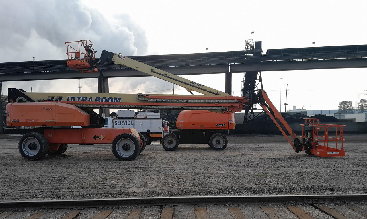 JLG 1200SJP - Teleskooppikuormaaja: kuva JLG 1200SJP - Teleskooppikuormaaja JLG 1200SJP - Teleskooppikuormaaja: kuva JLG 1200SJP - Teleskooppikuormaaja