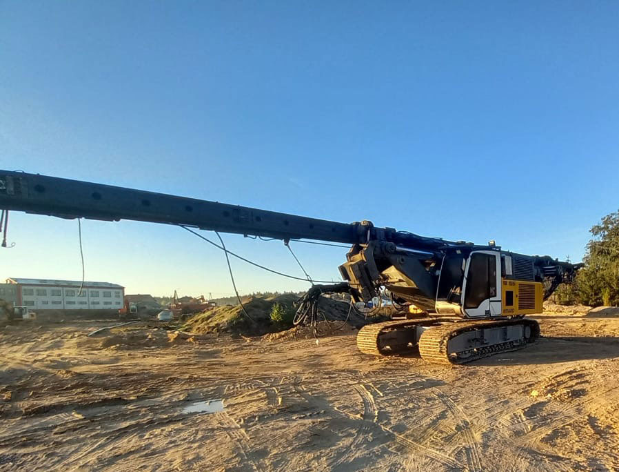 Liebherr LRB 155 - Paalujuntta: kuva Liebherr LRB 155 - Paalujuntta Liebherr LRB 155 - Paalujuntta: kuva Liebherr LRB 155 - Paalujuntta