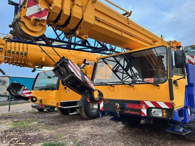 Liebherr LTM 1050-1 - Ajoneuvonosturi: kuva Liebherr LTM 1050-1 - Ajoneuvonosturi Liebherr LTM 1050-1 - Ajoneuvonosturi: kuva Liebherr LTM 1050-1 - Ajoneuvonosturi