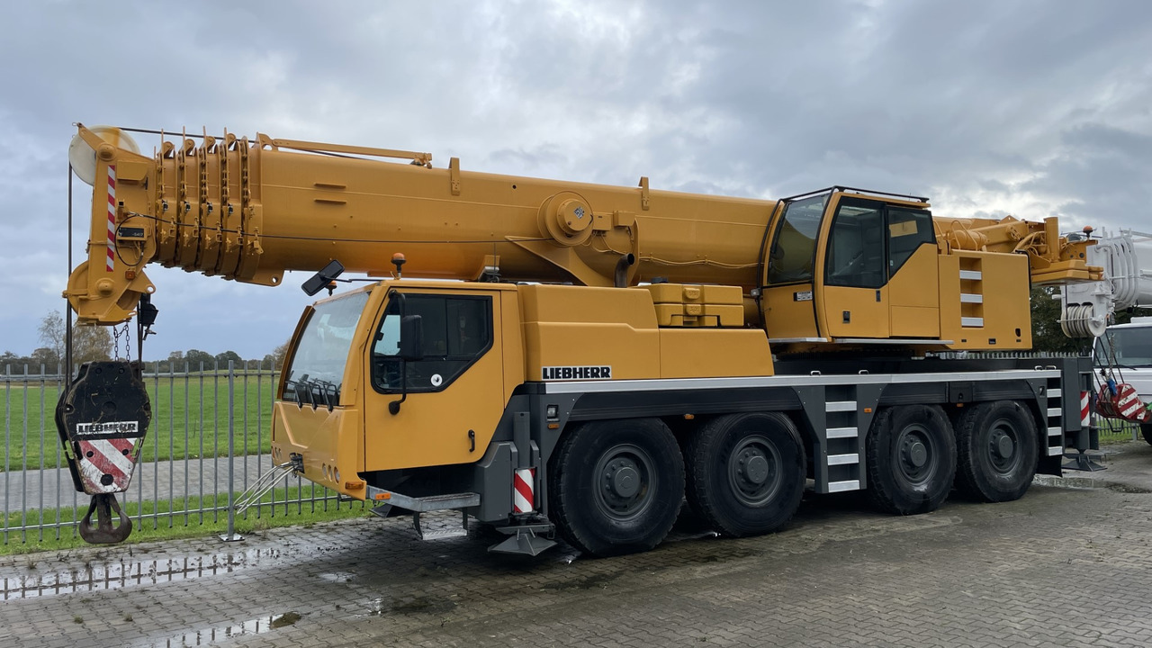 Liebherr LTM 1100-4.1 - Ajoneuvonosturi: kuva Liebherr LTM 1100-4.1 - Ajoneuvonosturi Liebherr LTM 1100-4.1 - Ajoneuvonosturi: kuva Liebherr LTM 1100-4.1 - Ajoneuvonosturi