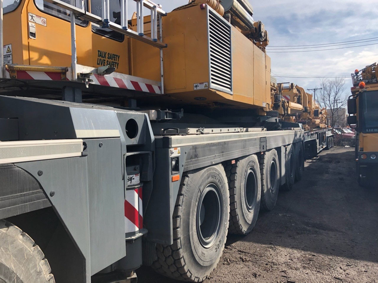 Liebherr LTM 1500-8.1 - Ajoneuvonosturi: kuva Liebherr LTM 1500-8.1 - Ajoneuvonosturi Liebherr LTM 1500-8.1 - Ajoneuvonosturi: kuva Liebherr LTM 1500-8.1 - Ajoneuvonosturi
