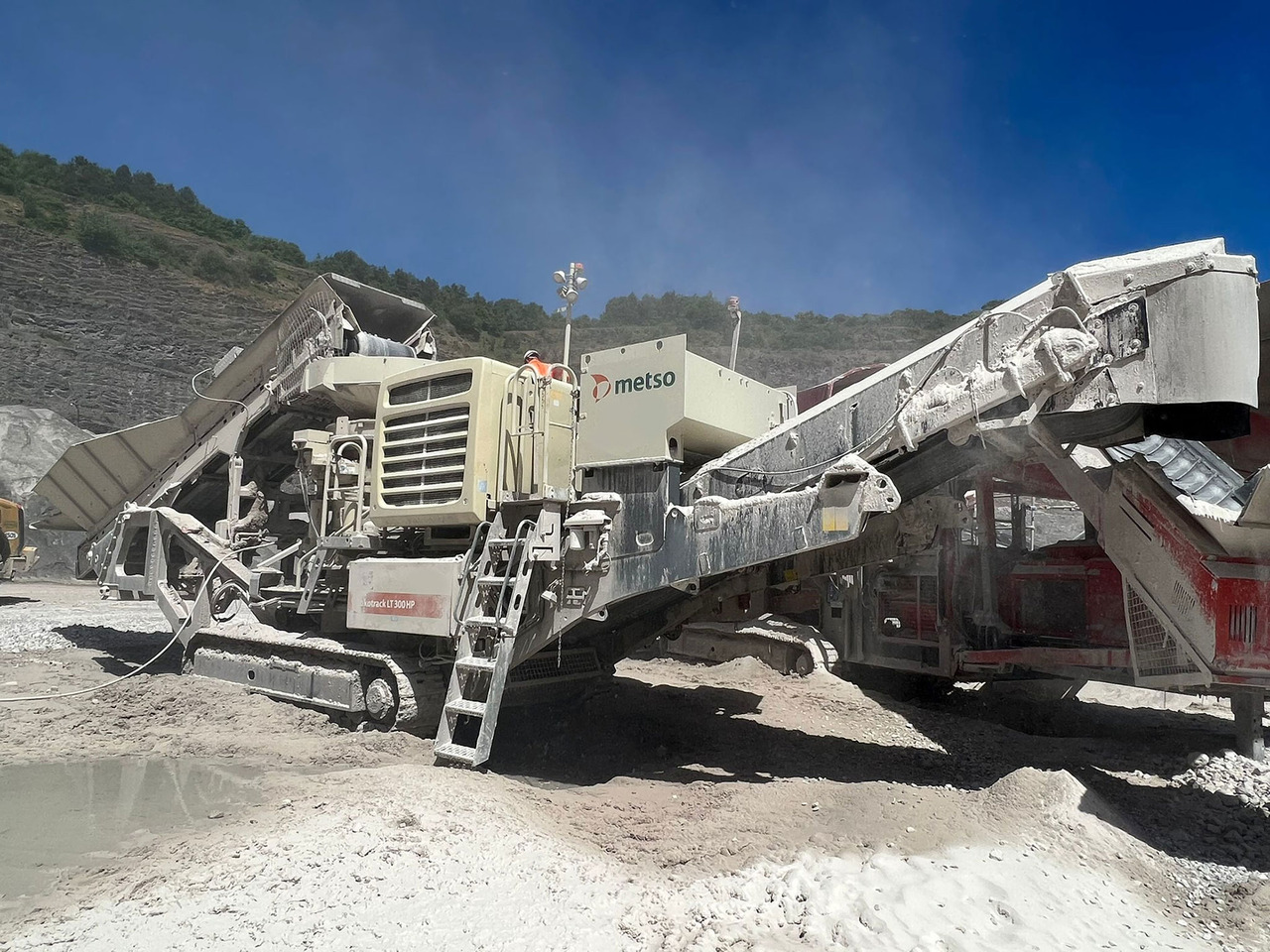 Metso LT300 HP - Kartiomurskain: kuva Metso LT300 HP - Kartiomurskain Metso LT300 HP - Kartiomurskain: kuva Metso LT300 HP - Kartiomurskain