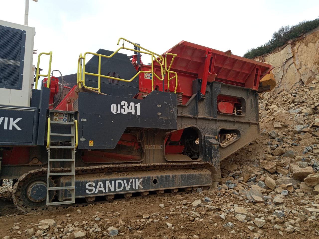 Sandvik QJ341 - Leukamurskain: kuva Sandvik QJ341 - Leukamurskain Sandvik QJ341 - Leukamurskain: kuva Sandvik QJ341 - Leukamurskain
