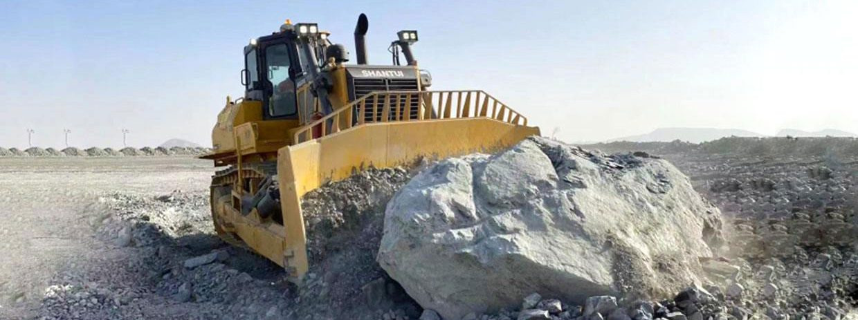 Shantui DH24-M - Puskutraktori: kuva Shantui DH24-M - Puskutraktori Shantui DH24-M - Puskutraktori: kuva Shantui DH24-M - Puskutraktori