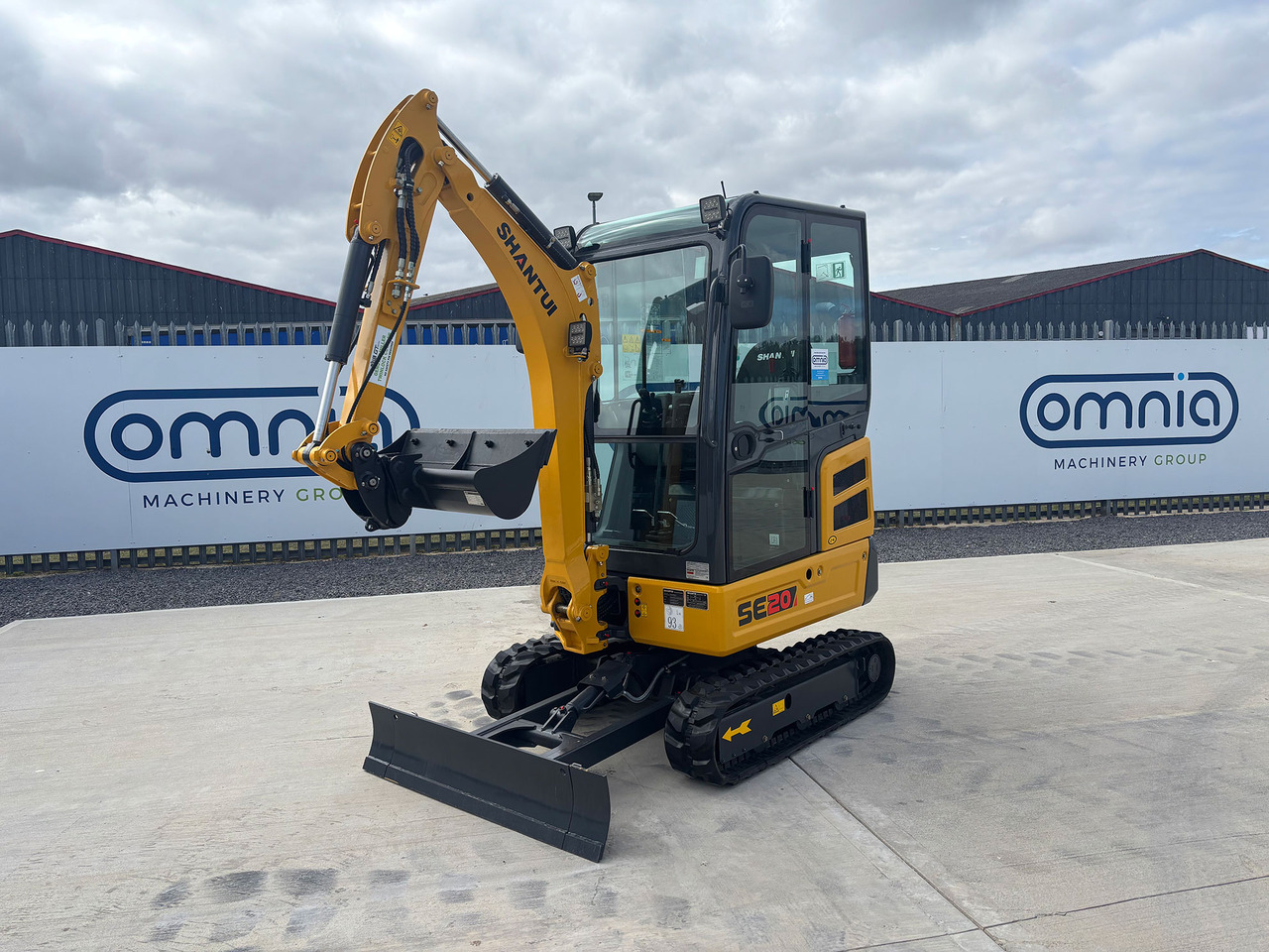 Shantui SE20 - Minikuormaaja: kuva Shantui SE20 - Minikuormaaja Shantui SE20 - Minikuormaaja: kuva Shantui SE20 - Minikuormaaja