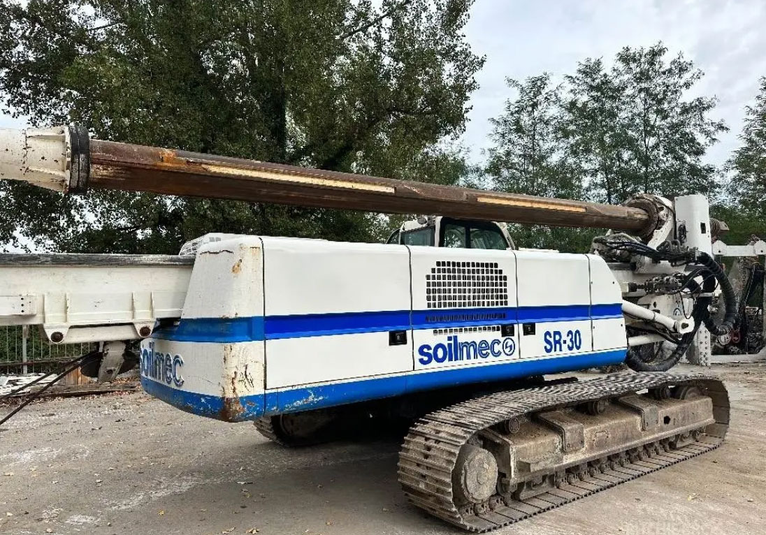 Soilmec SR-30 - Paalujuntta: kuva Soilmec SR-30 - Paalujuntta Soilmec SR-30 - Paalujuntta: kuva Soilmec SR-30 - Paalujuntta