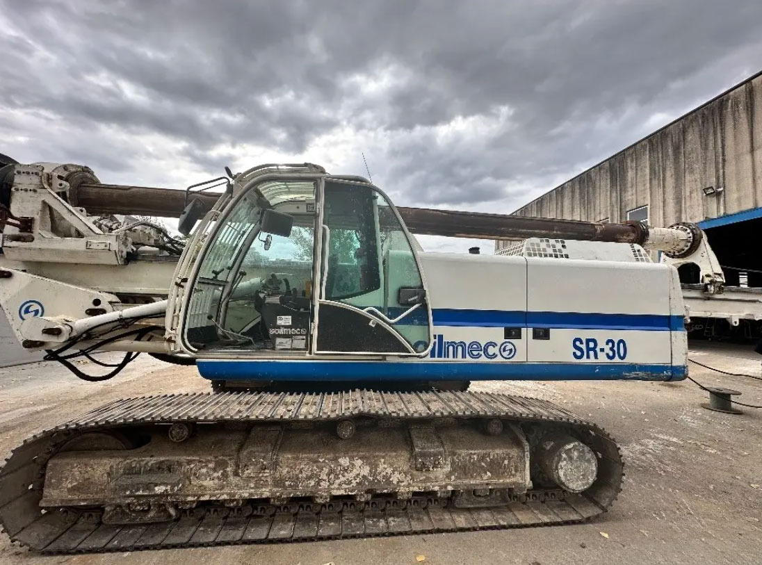 Soilmec SR-30 - Paalujuntta: kuva Soilmec SR-30 - Paalujuntta Soilmec SR-30 - Paalujuntta: kuva Soilmec SR-30 - Paalujuntta